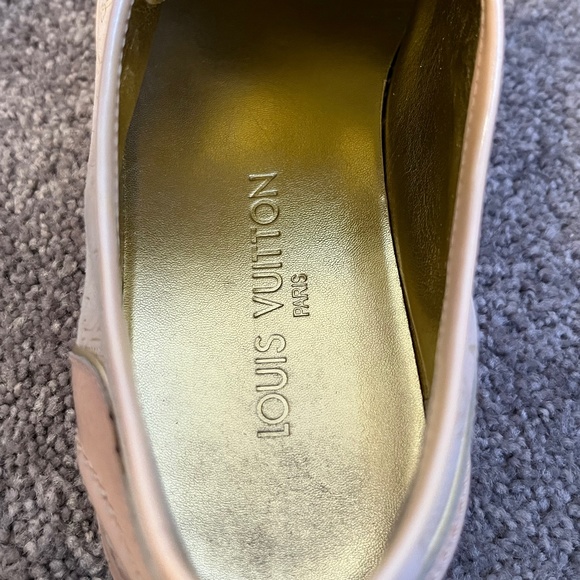 Louis Vuitton Patent Sneaker Pink Suede - Picture 7 of 7